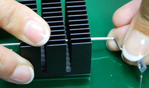 Z Clip with Pins 3 Z-Clip-step2